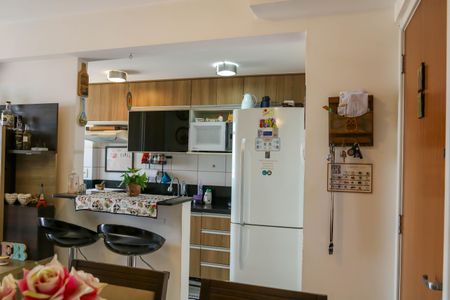 Sala de apartamento para alugar com 2 quartos, 55m² em Del Castilho, Rio de Janeiro