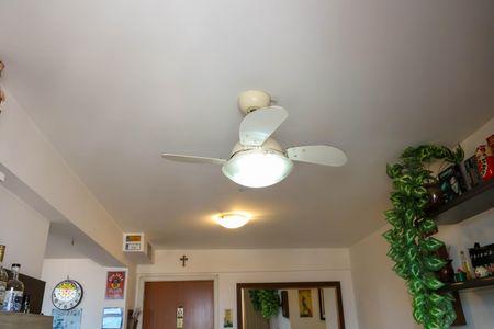 Apartamento para alugar com 55m², 2 quartos e 1 vagaSala