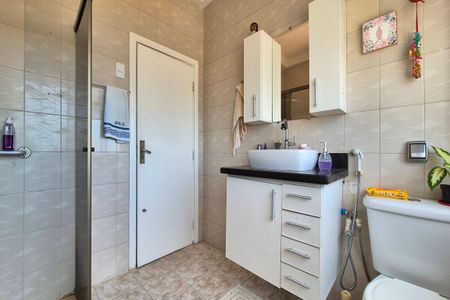 Apartamento à venda com 104m², 3 quartos e sem vagaBanheiro