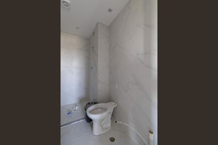 Apartamento à venda com 34m², 2 quartos e sem vaga Apartamento à venda com 34m², 2 quartos e sem vagaBanheiro