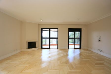 Sala de apartamento para alugar com 3 quartos, 168m² em Vila Andrade, São Paulo