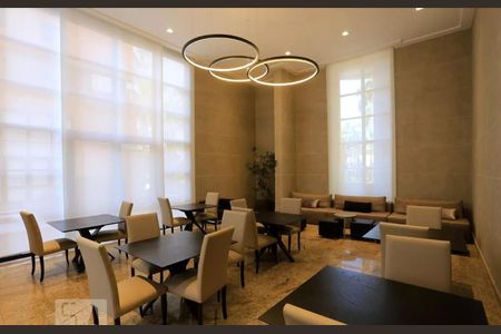 Apartamento para alugar com 168m², 3 quartos e 3 vagas