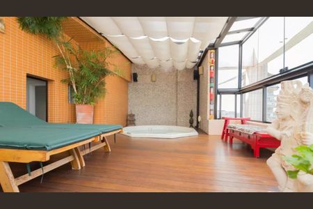 Apartamento para alugar com 168m², 3 quartos e 3 vagas