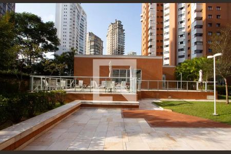 Apartamento para alugar com 168m², 3 quartos e 3 vagas