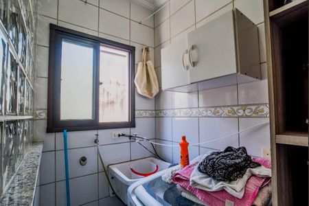 Apartamento à venda com 68m², 2 quartos e 2 vagasCozinha e Área de Serviço