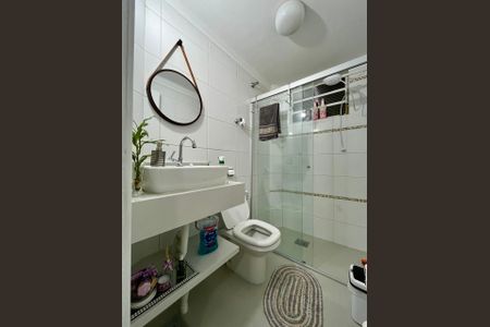 Banheiro de apartamento à venda com 1 quarto, 86m² em Botafogo, Campinas