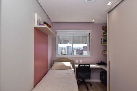 Apartamento à venda com 69m², 3 quartos e 2 vagasQuarto 2