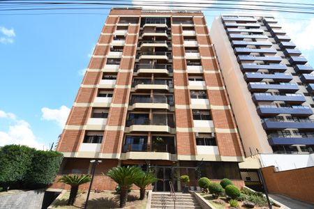 Apartamento para alugar com 120m², 3 quartos e 1 vagaFachada do Prédio