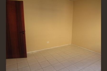 Quarto  de casa para alugar com 1 quarto, 55m² em Quitaúna, Osasco