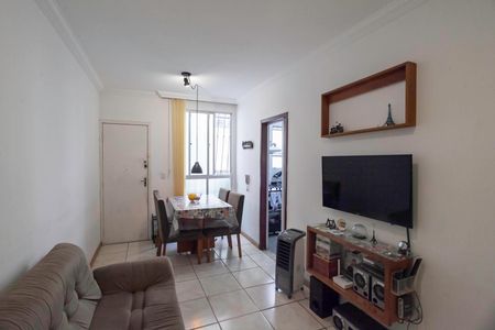 Sala de apartamento à venda com 3 quartos, 90m² em Castelo, Belo Horizonte
