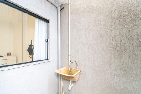 Casa à venda com 40m², 2 quartos e sem vaga Casa à venda com 40m², 2 quartos e sem vagaÁrea de Serviço