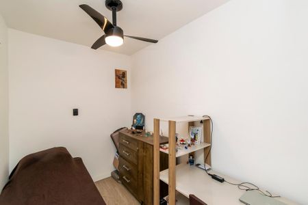 Quarto 2 de casa à venda com 2 quartos, 40m² em Olaria, Rio de Janeiro