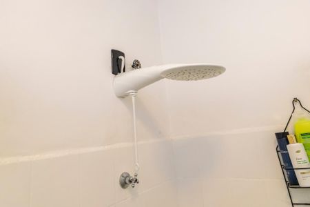 Casa à venda com 40m², 2 quartos e sem vaga Casa à venda com 40m², 2 quartos e sem vagaBanheiro