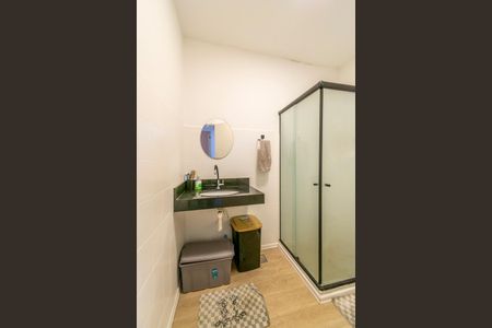 Casa à venda com 40m², 2 quartos e sem vaga Casa à venda com 40m², 2 quartos e sem vagaBanheiro