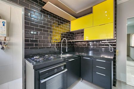 Apartamento para alugar com 52m², 2 quartos e 1 vagaCozinha 