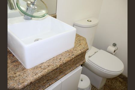 Apartamento à venda com 115m², 3 quartos e 3 vagasLavabo