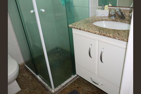 Apartamento à venda com 115m², 3 quartos e 3 vagasBanheiro da Suíte 1