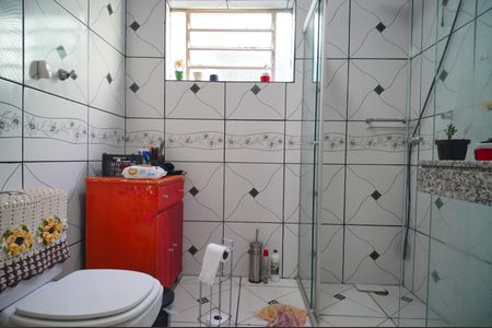 Casa à venda com 132m², 3 quartos e 2 vagasBanheiro