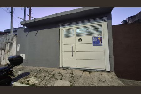 Casa à venda com 190m², 2 quartos e 2 vagasFachada