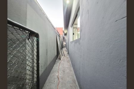 Casa à venda com 190m², 2 quartos e 2 vagasCorredor
