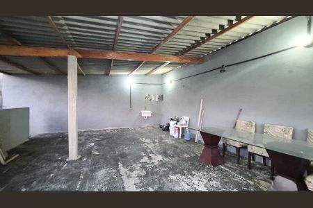 Casa à venda com 190m², 2 quartos e 2 vagasTerraço