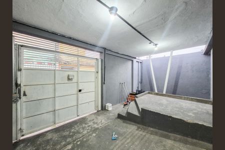Casa à venda com 190m², 2 quartos e 2 vagasGaragem