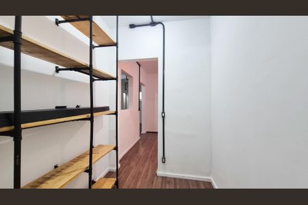 Casa à venda com 190m², 2 quartos e 2 vagasCloset
