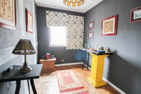 Casa à venda com 370m², 5 quartos e 1 vaga Casa à venda com 370m², 5 quartos e 1 vagaQuarto 3