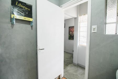 Casa à venda com 370m², 5 quartos e 1 vaga Casa à venda com 370m², 5 quartos e 1 vagaÁrea de Serviço - Banheiro