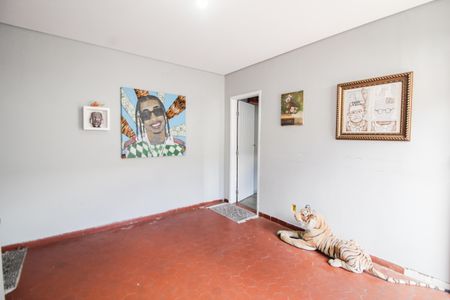 Casa à venda com 370m², 5 quartos e 1 vaga Casa à venda com 370m², 5 quartos e 1 vagaÁrea de Serviço