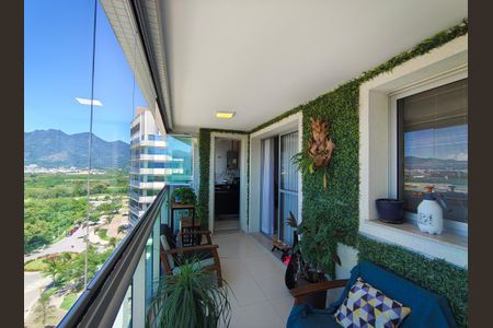 Varanda - Sala de apartamento à venda com 2 quartos, 73m² em Jacarepaguá, Rio de Janeiro