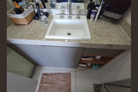 Apartamento à venda com 73m², 2 quartos e 1 vagaBanheiro - 2 Suite