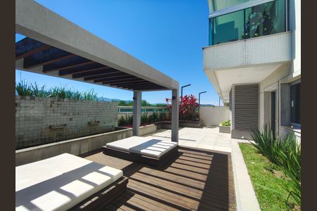 Apartamento à venda com 73m², 2 quartos e 1 vagaArea Comum