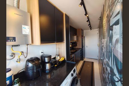 Apartamento à venda com 73m², 2 quartos e 1 vagaÁrea de Serviço