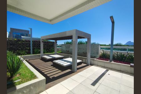 Apartamento à venda com 73m², 2 quartos e 1 vagaArea Comum