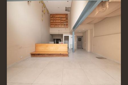 Casa à venda com 220m², 5 quartos e 2 vagas
