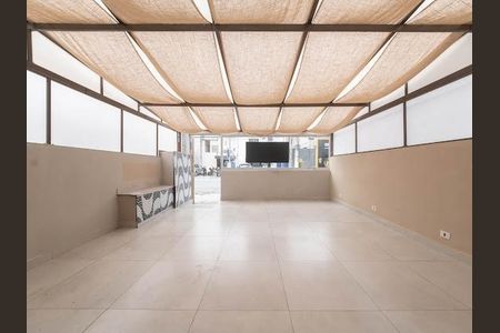 Casa à venda com 220m², 5 quartos e 2 vagas