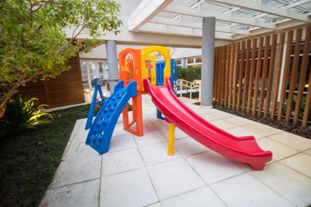 Apartamento para alugar com 75m², 2 quartos e 1 vagaÁrea comum - Playground
