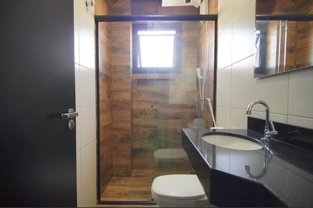 Banheiro de kitnet/studio para alugar com 1 quarto, 30m² em Vila Nova, Novo Hamburgo