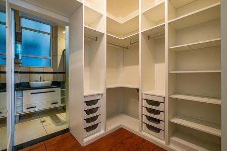 Apartamento à venda com 84m², 2 quartos e sem vagaSuíte - Closet