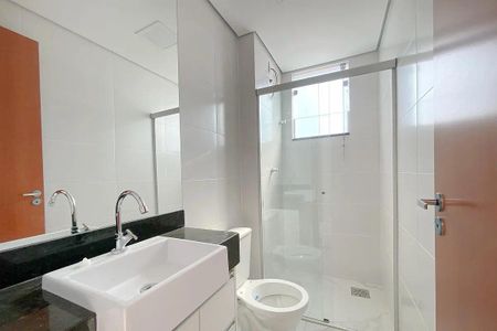 Apartamento para alugar com 62m², 2 quartos e 2 vagas Apartamento para alugar com 62m², 2 quartos e 2 vagasBanheiro