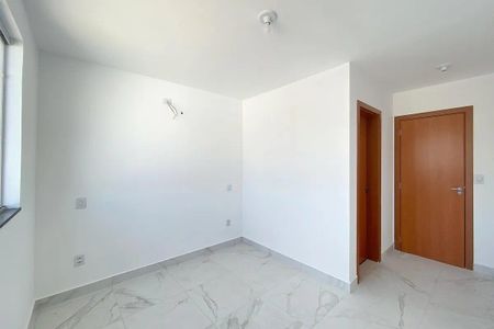 Apartamento para alugar com 62m², 2 quartos e 2 vagas Apartamento para alugar com 62m², 2 quartos e 2 vagasQuarto