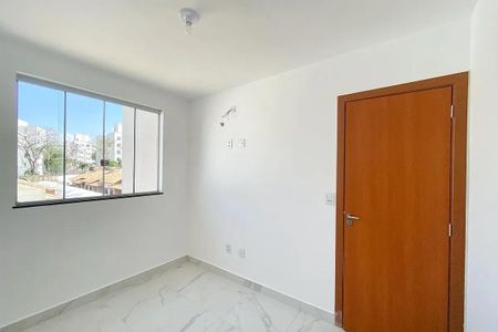 Apartamento para alugar com 62m², 2 quartos e 2 vagas Apartamento para alugar com 62m², 2 quartos e 2 vagasQuarto