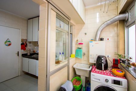 Apartamento à venda com 114m², 3 quartos e 1 vagaÁrea de serviço