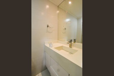 Apartamento para alugar com 62m², 2 quartos e 1 vagaBanheiro da Suíte