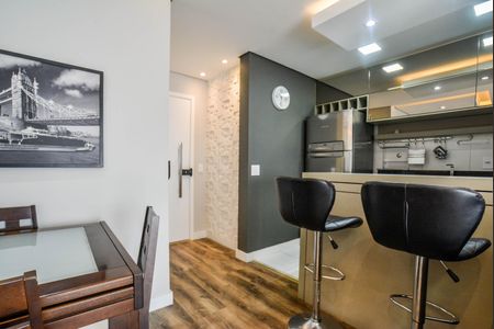 Apartamento para alugar com 62m², 2 quartos e 1 vagaSala