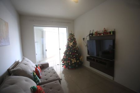 Casa à venda com 180m², 3 quartos e 3 vagasSala