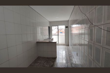 Sala de casa para alugar com 2 quartos, 80m² em Vila Lourdes, Ferraz de Vasconcelos