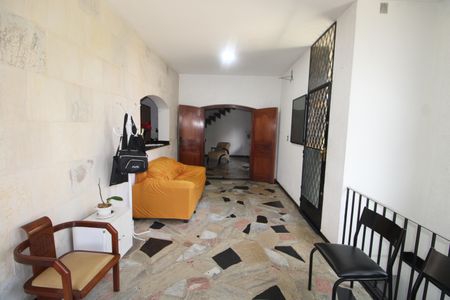 Casa à venda com 900m², 3 quartos e 7 vagasSala 1