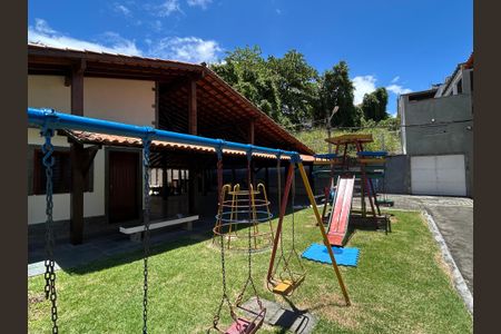 Casa à venda com 900m², 3 quartos e 7 vagasÁrea comum - Playground